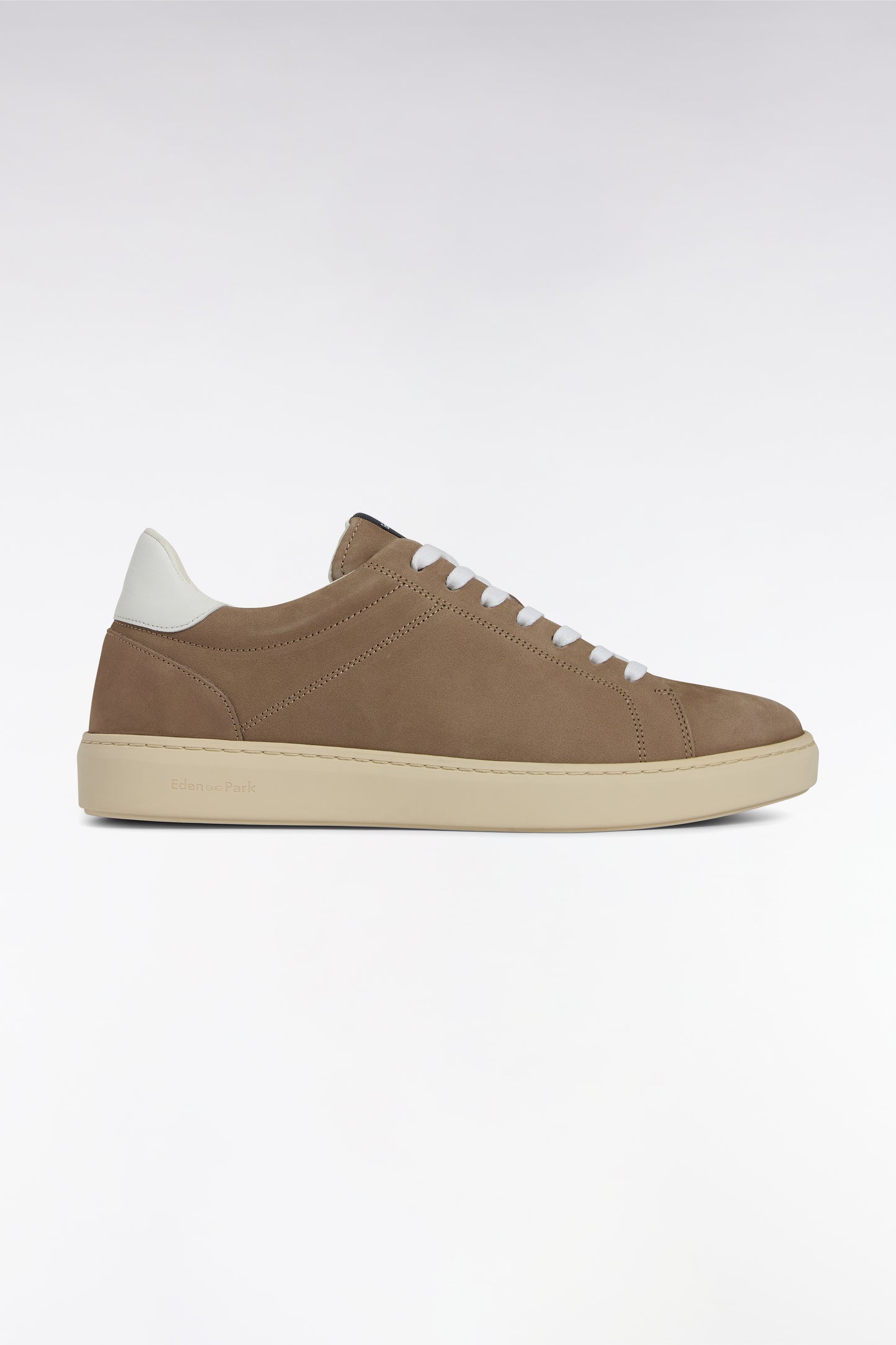Camel suede leather low-top sneakers