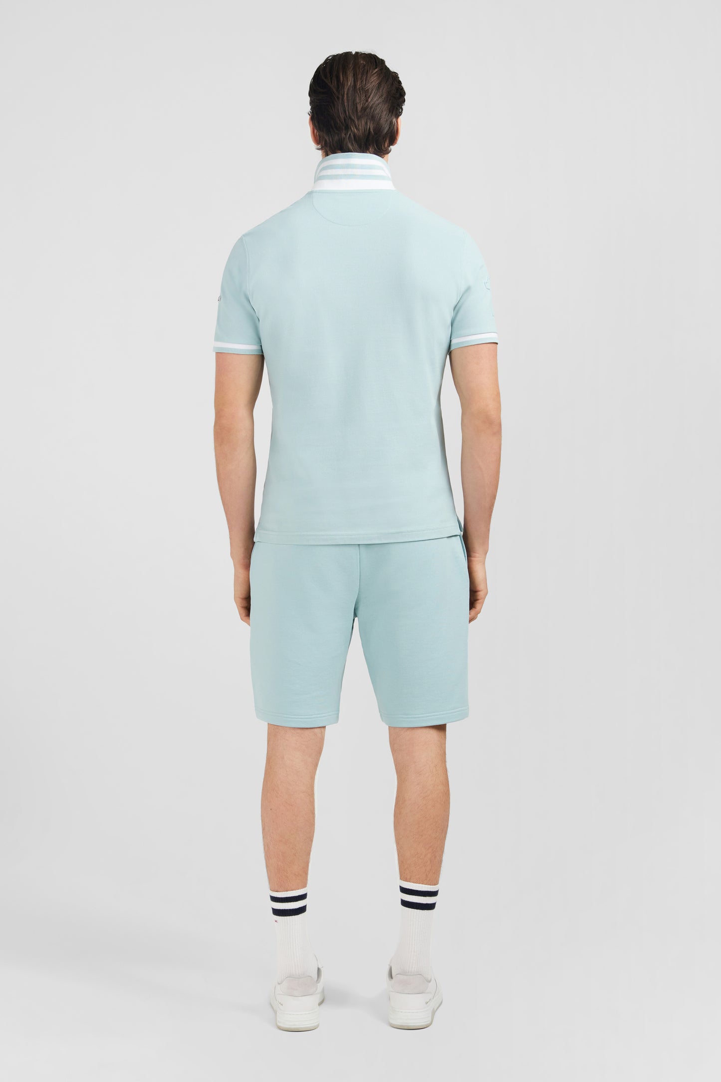 Plain green short-sleeved polo shirt