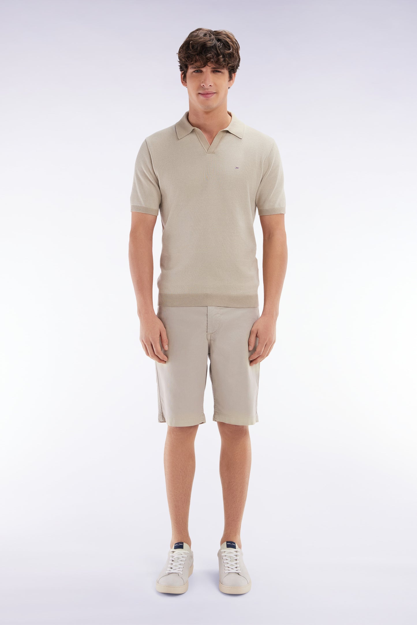 Straight-cut beige lyocell and stretch cotton Bermuda shorts