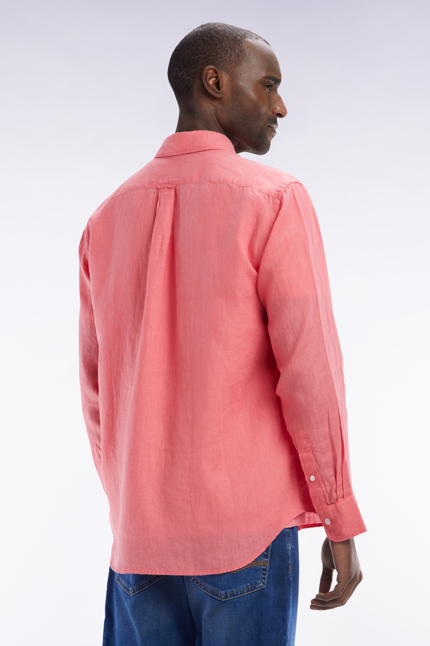 Straight-fit salmon linen shirt