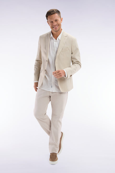 White cotton shirt with patch pocket - Image 3