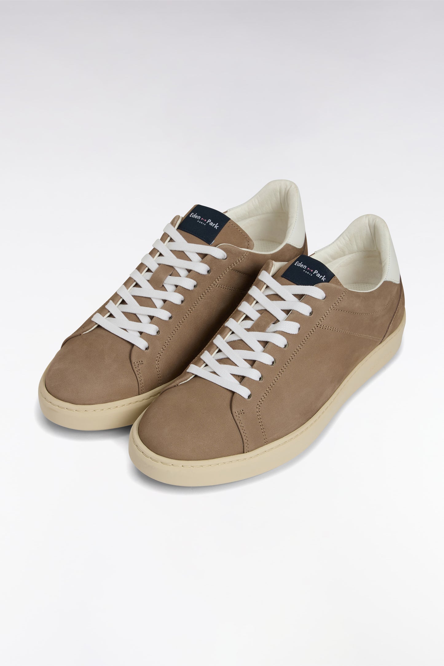 Camel suede leather low-top sneakers