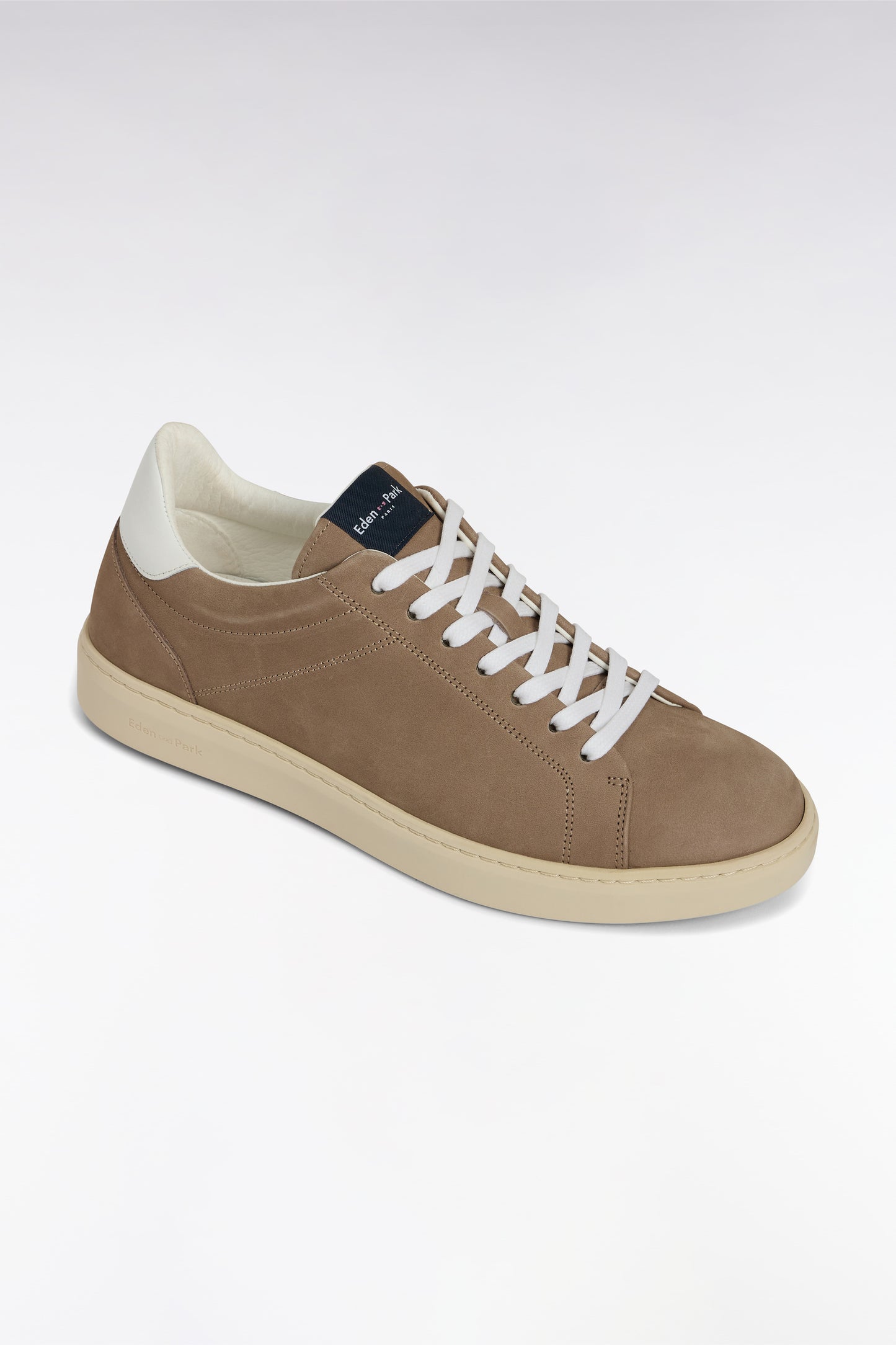 Camel suede leather low-top sneakers