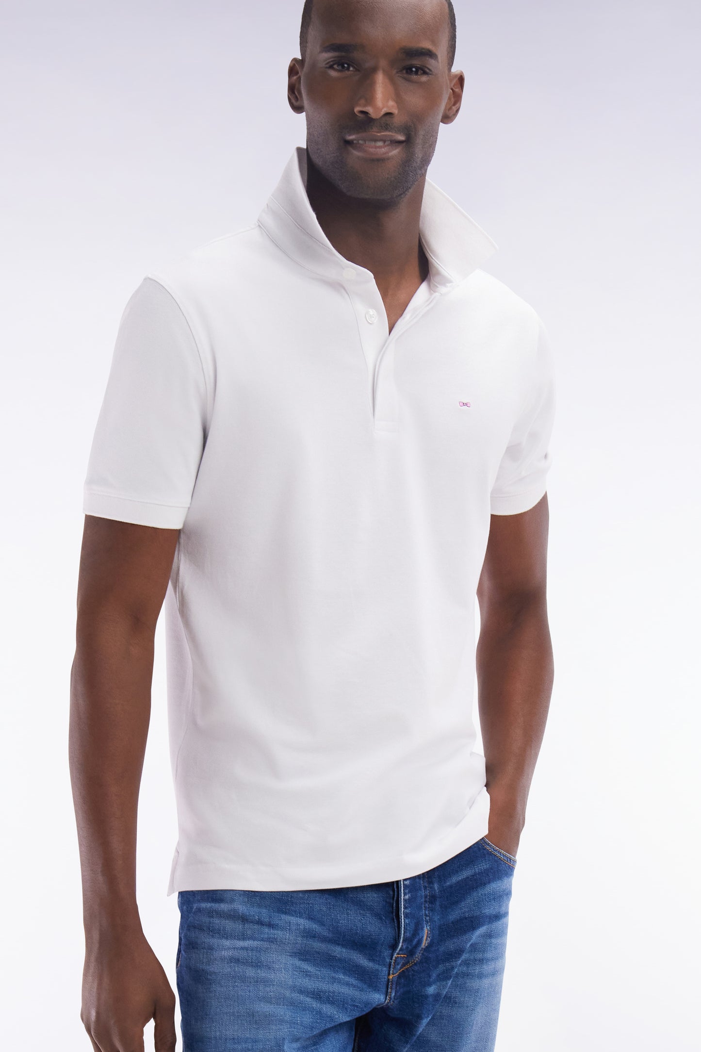 Slim-fit short-sleeved polo shirt in white stretch cotton piqué