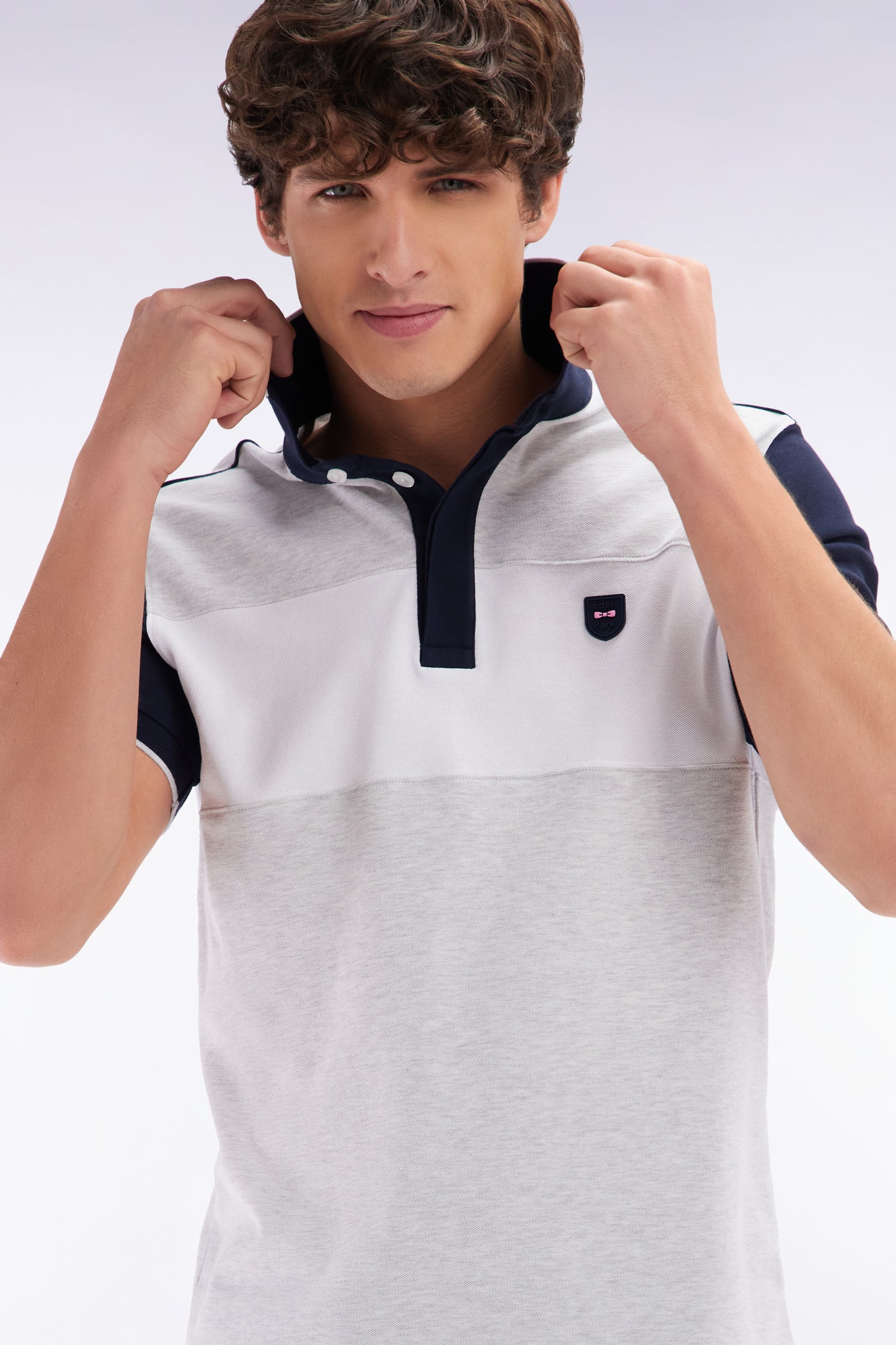 Slim-fit short-sleeved polo shirt in grey stretch cotton with contrasted stripe