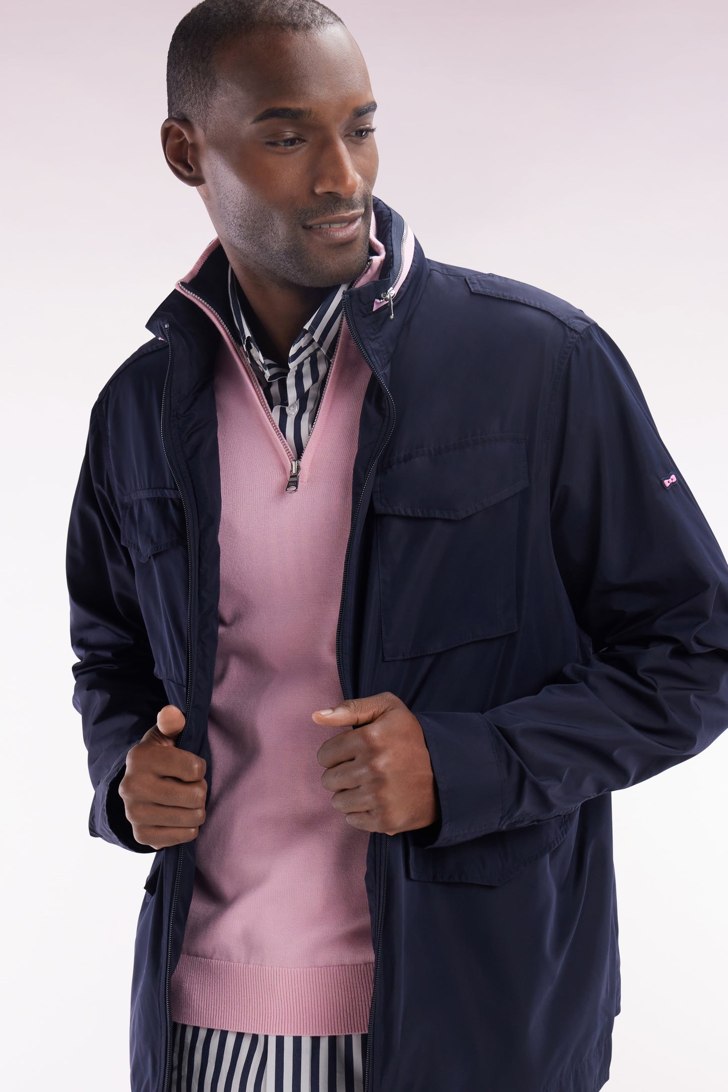 Straight-fit pink cotton trucker collar jumper