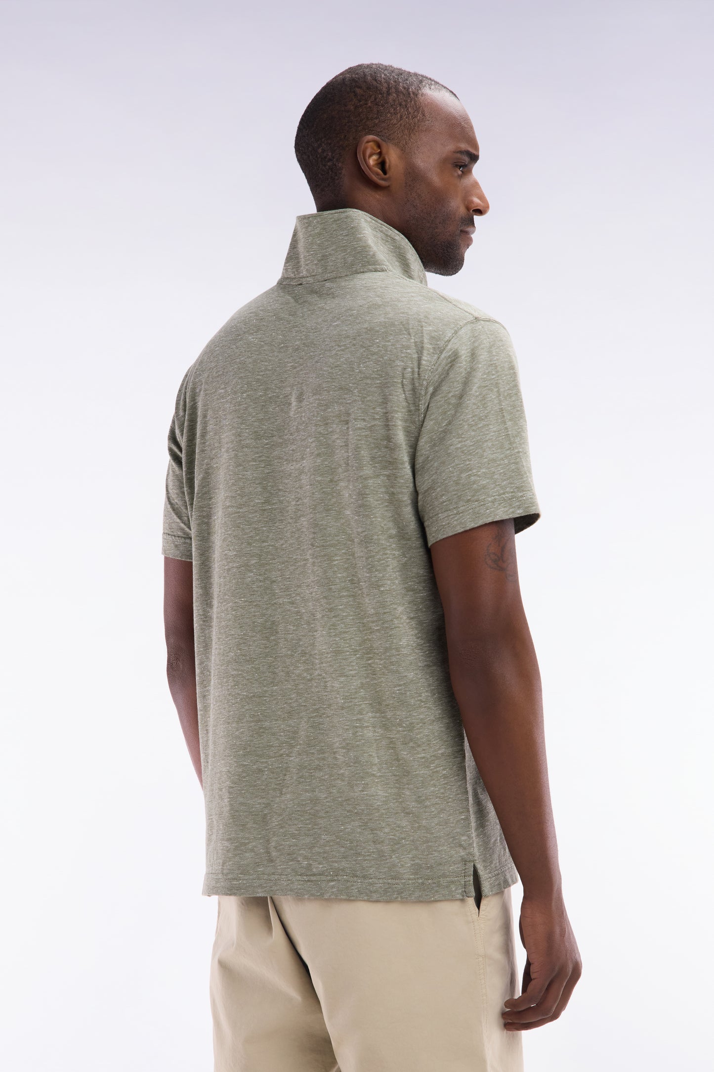 Straight-fit short-sleeved polo shirt in khaki cotton-linen blend