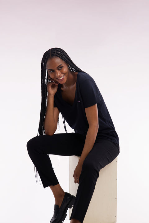 V-neck T-shirt in black lightweight Pima cotton jersey, straight cut - Image 3