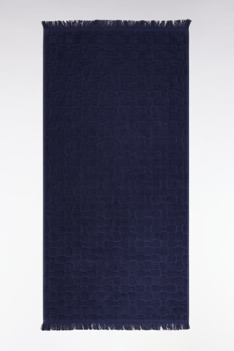 Navy cotton hand towel with bow tie micro-patterns - Image 2