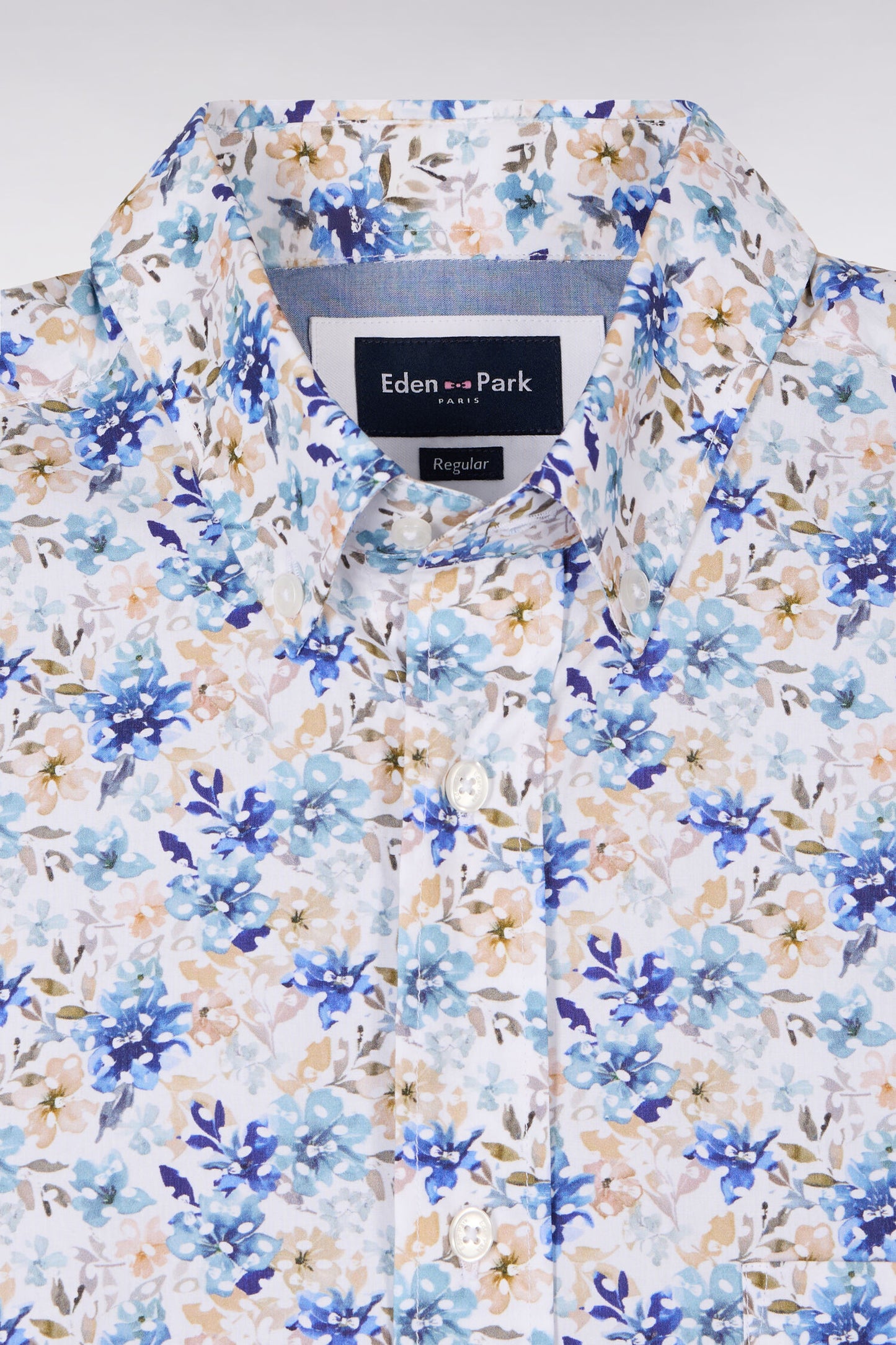 Short-sleeve poplin and chambray shirt with blue floral pattern