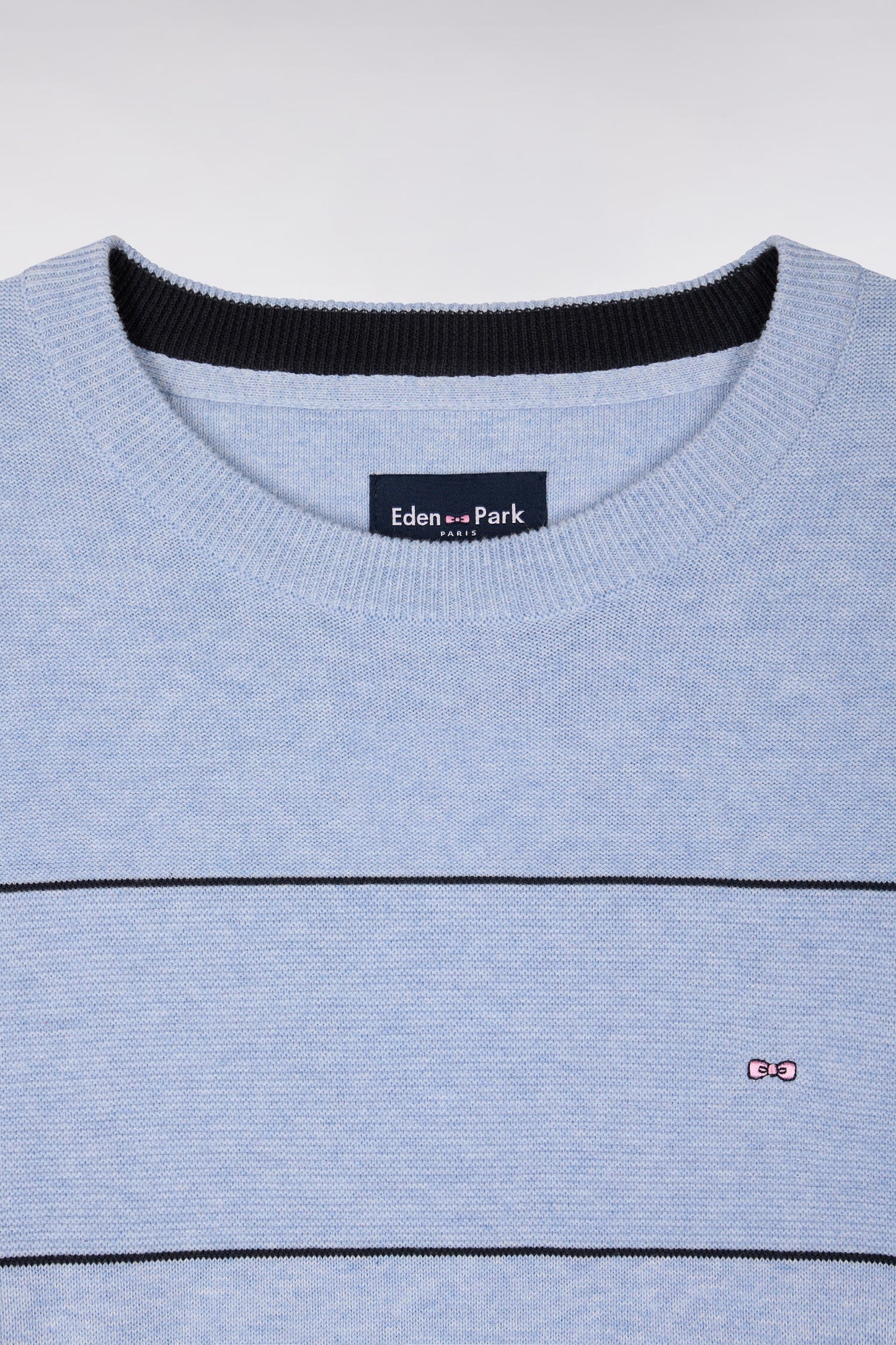 Round-neck striped sky cotton sweater