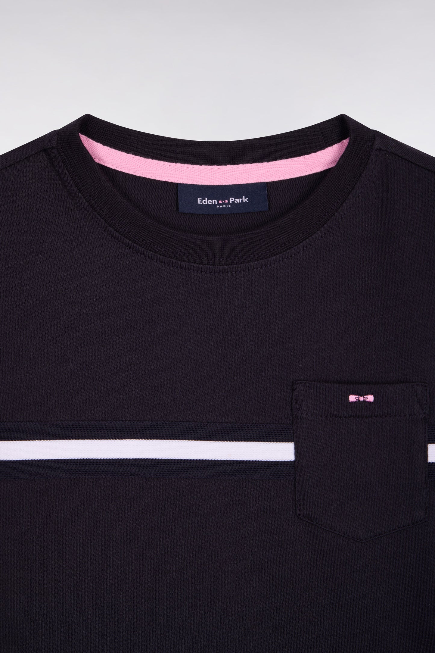Short-sleeved straight-cut navy cotton T-shirt