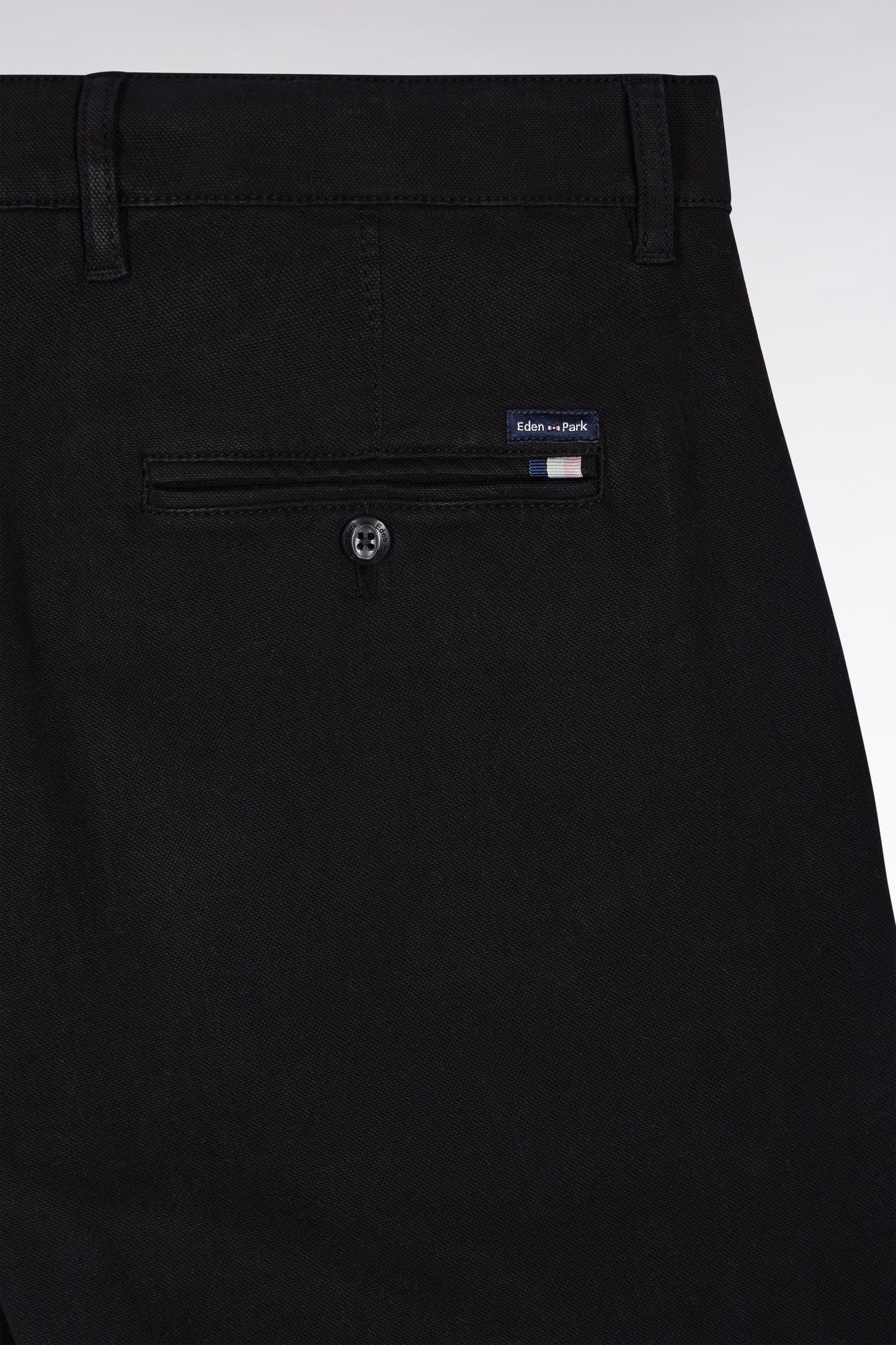 Pleatless chino pants in black stretch piqué cotton