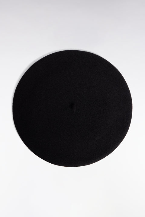 Plain black virgin wool beret - Image 1