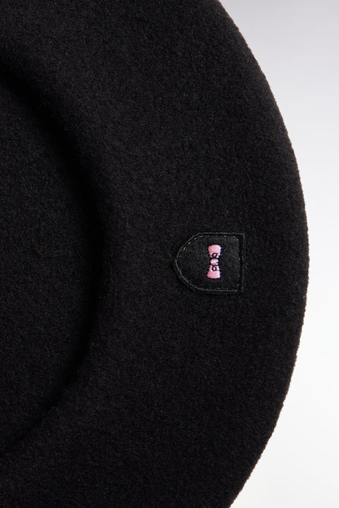 Plain black virgin wool beret - Image 2