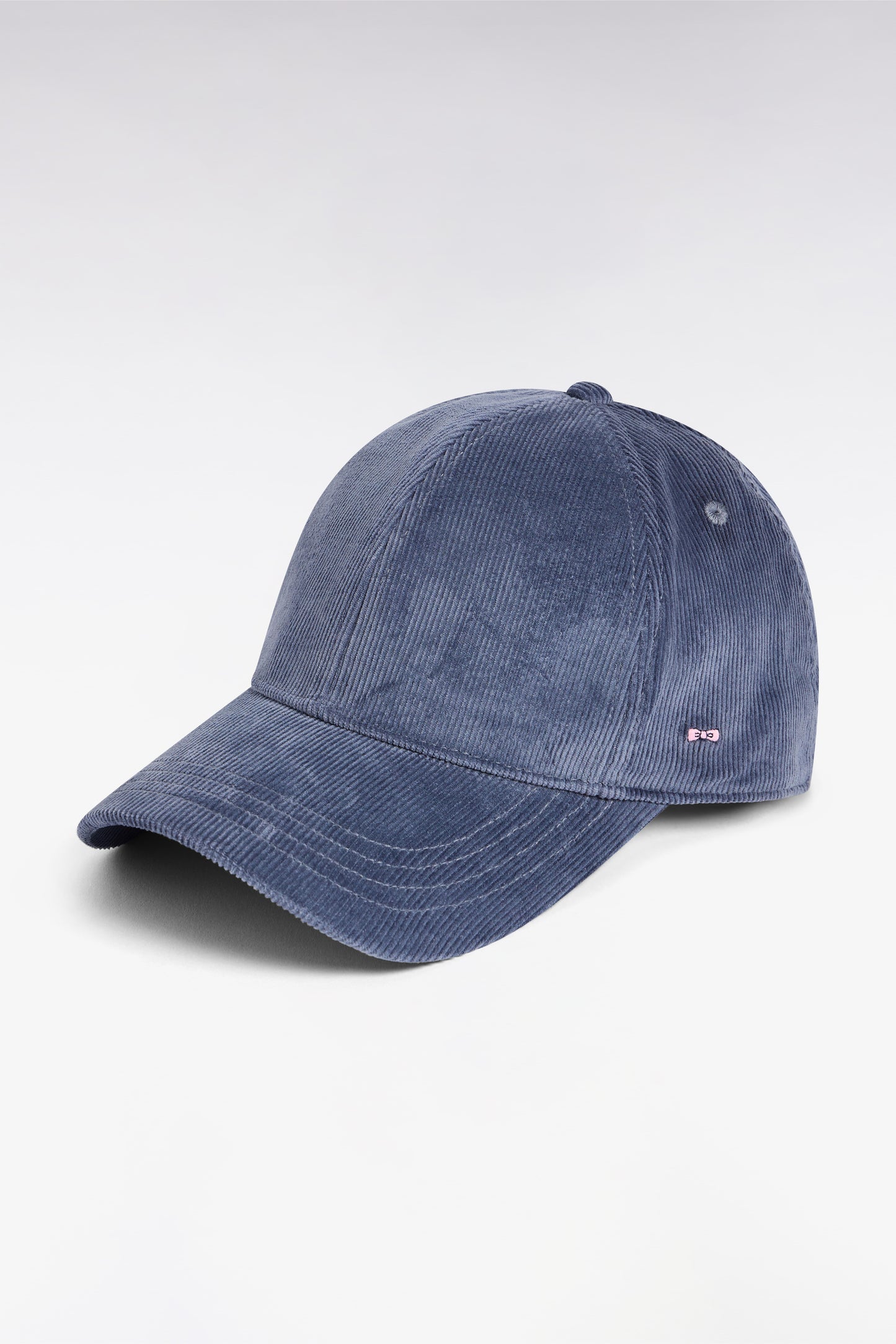 Grey-blue corduroy cap