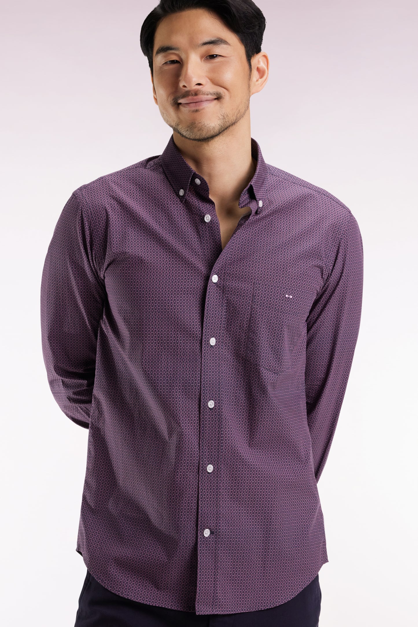Cotton poplin shirt with navy micropatterns, straight cut