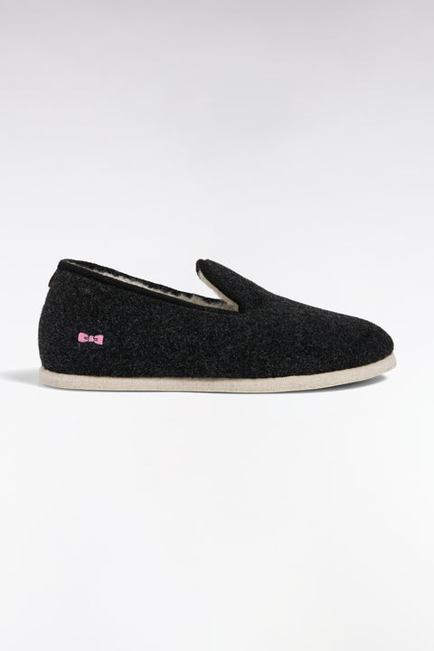 Dark grey felt and sheep's wool slippers - Image 1