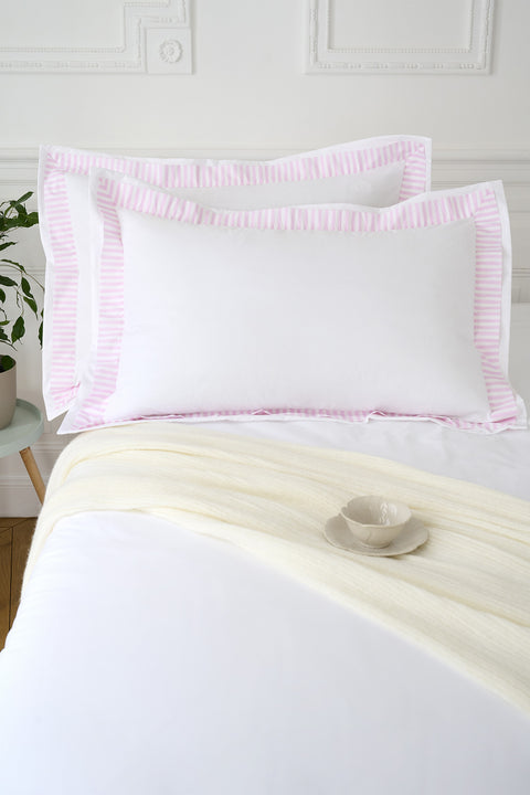 Set of rectangular pillowcases in white cotton with pink striped trim - Image 1