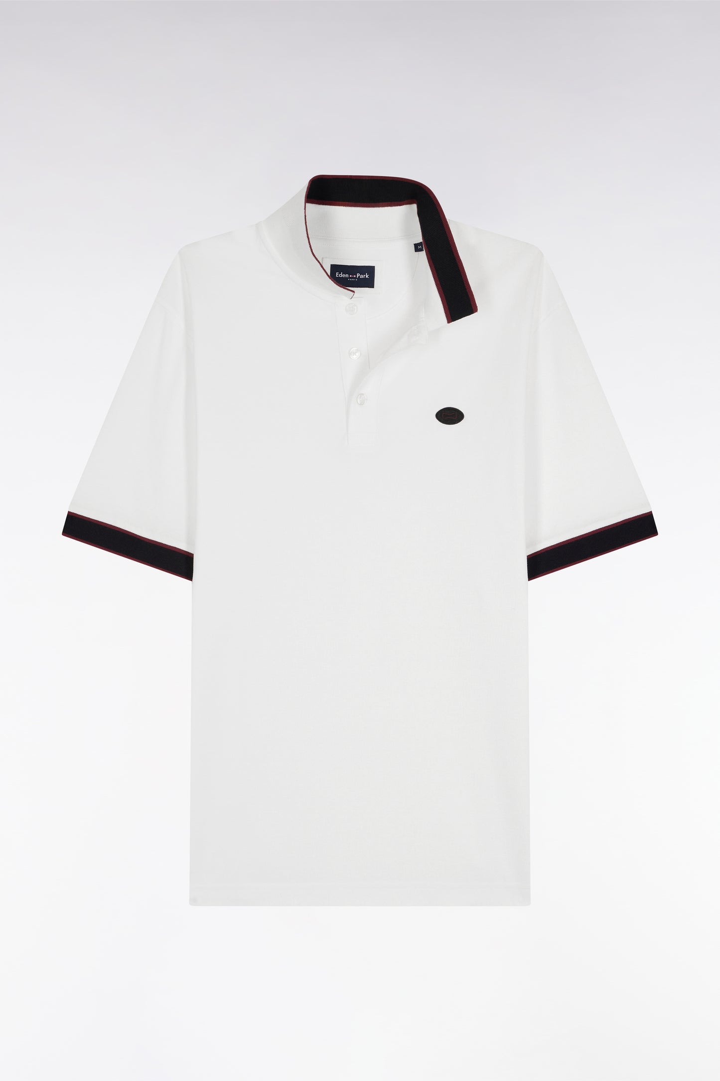 Short-sleeved white cotton polo shirt, loose fit