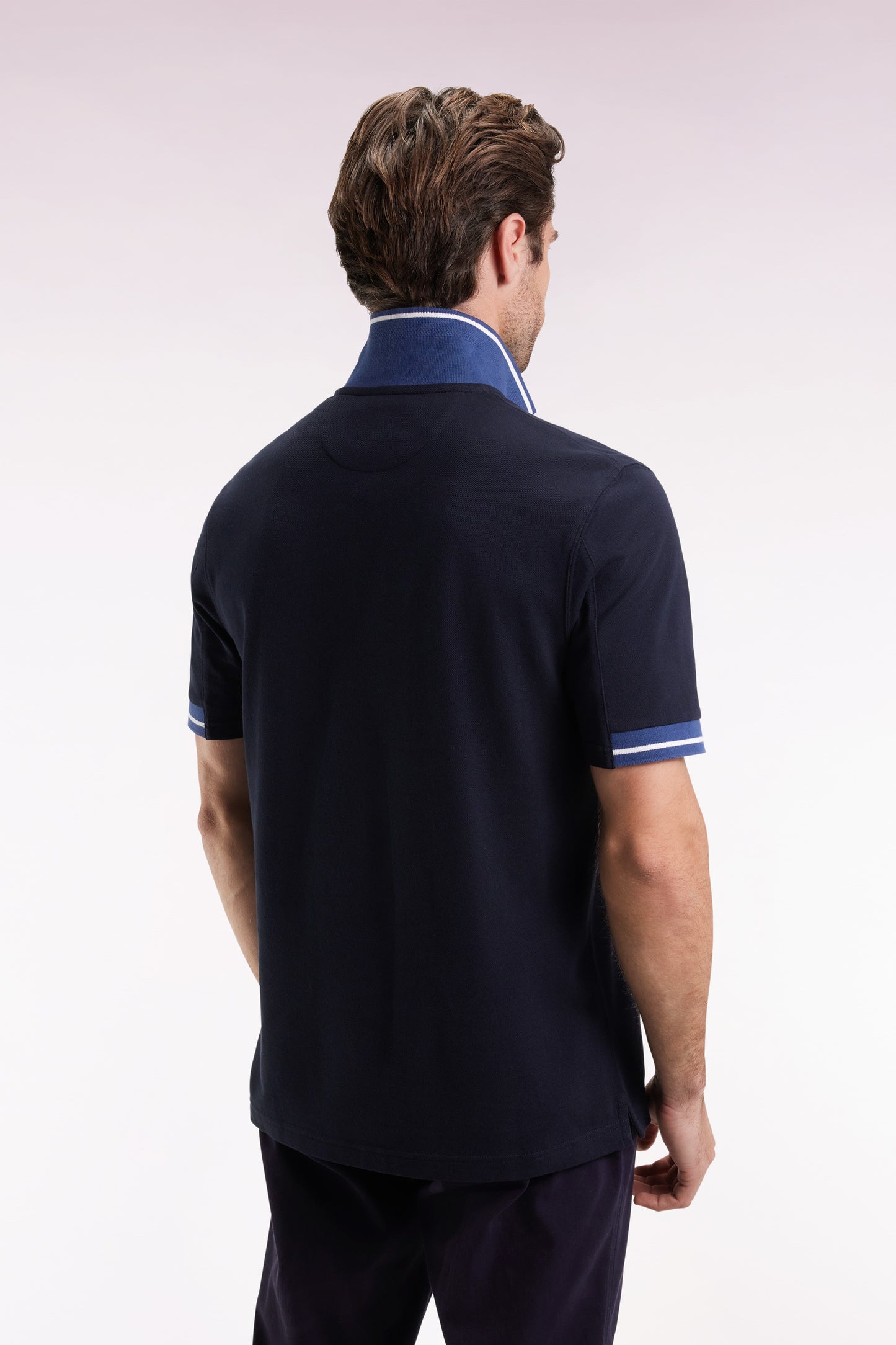 Navy loose-fitting short-sleeve polo shirt
