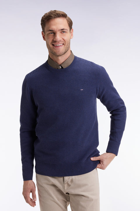 Round-neck sweater in navy cotton honeycomb - Image 3