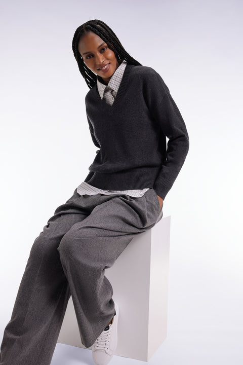Grey wool and cotton V-neck Relaxed fit sweater - Image 1