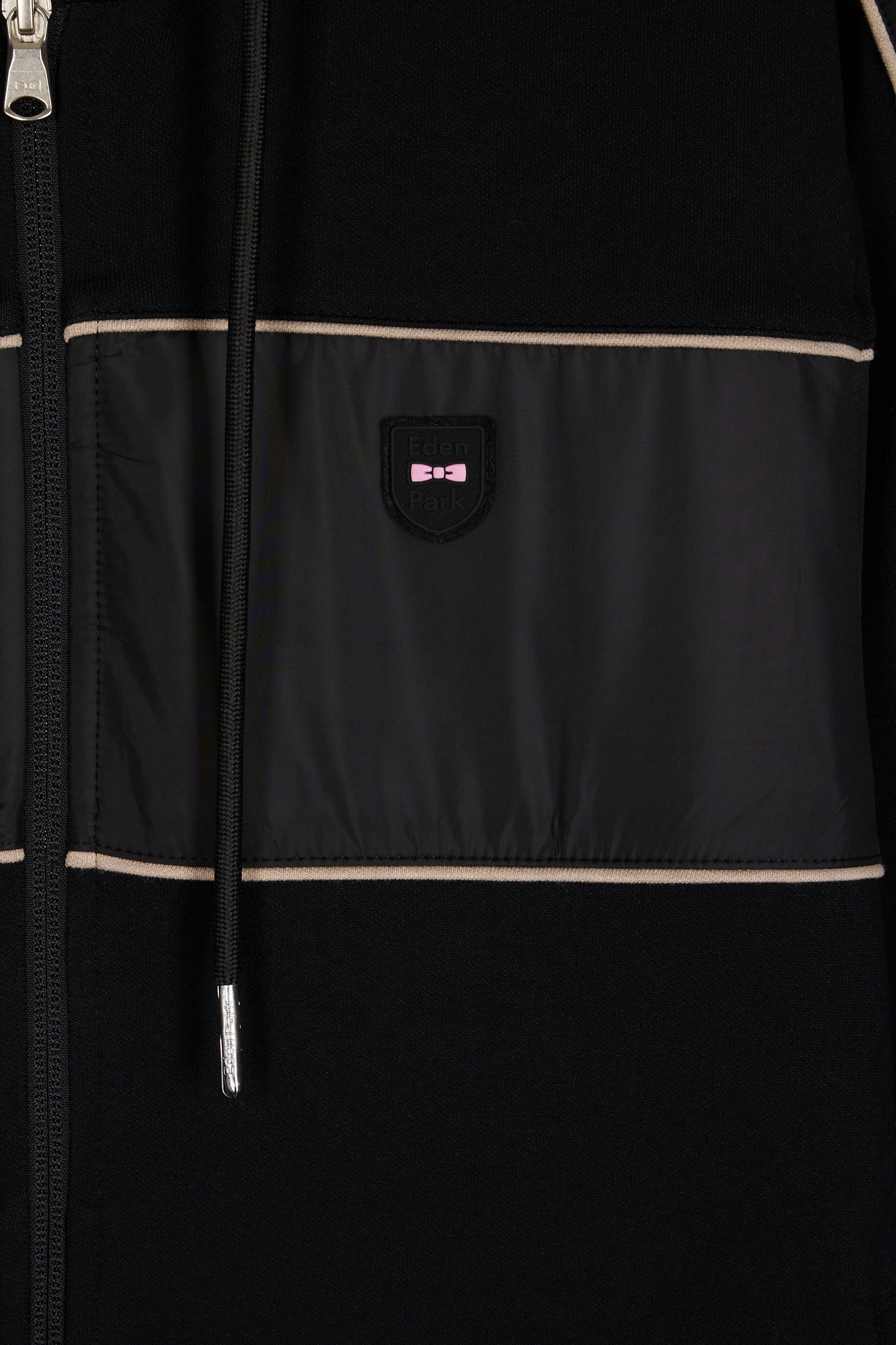 Zip-up hooded sweatshirt in black and beige fleece and nylon