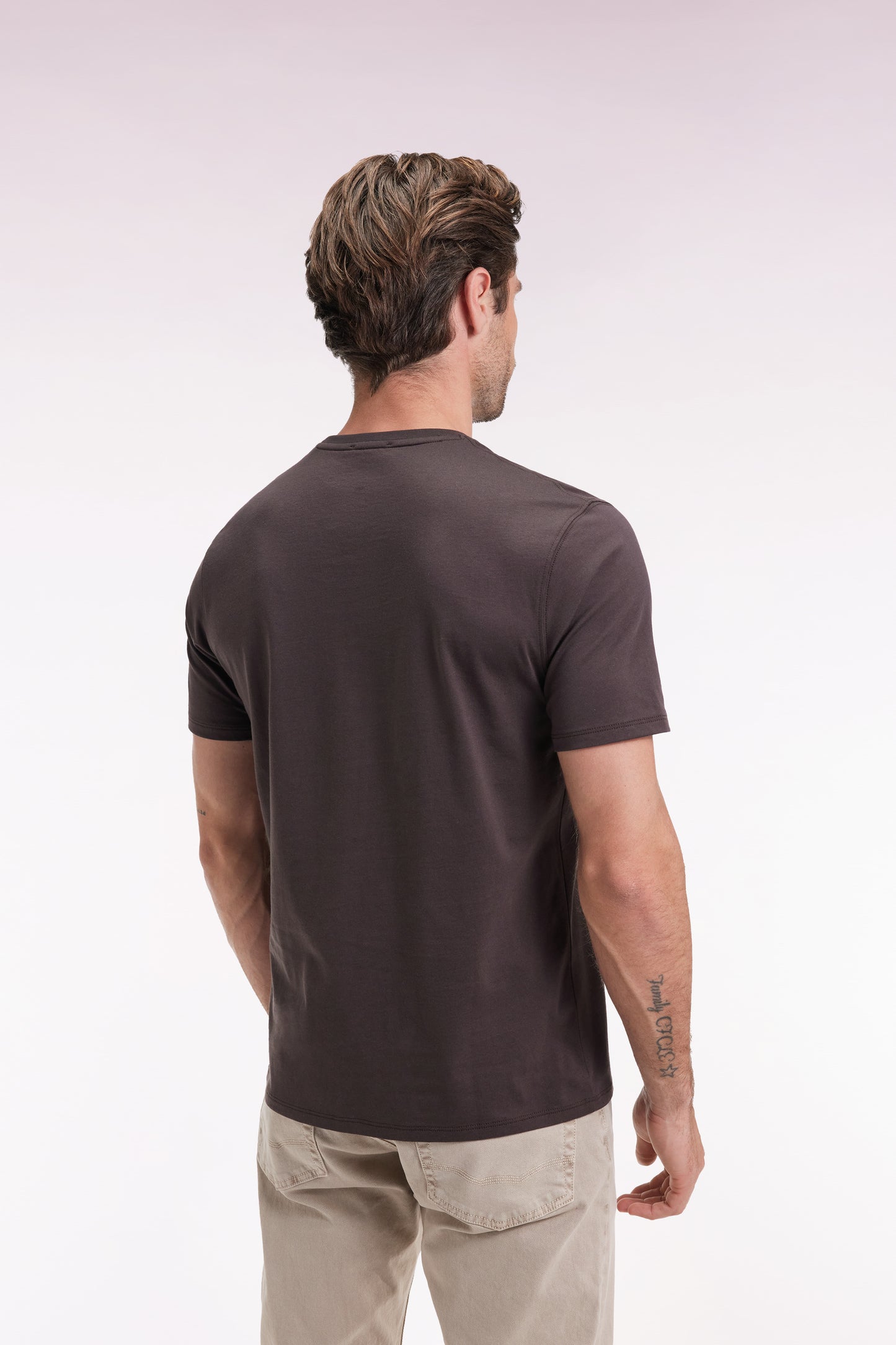 Short-sleeved round-neck T-shirt in brown Pima cotton