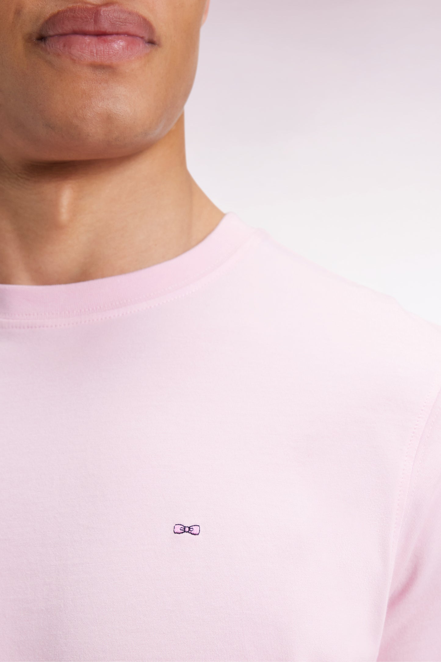 T-shirt à manches courtes broderie dos en coton Pima rose