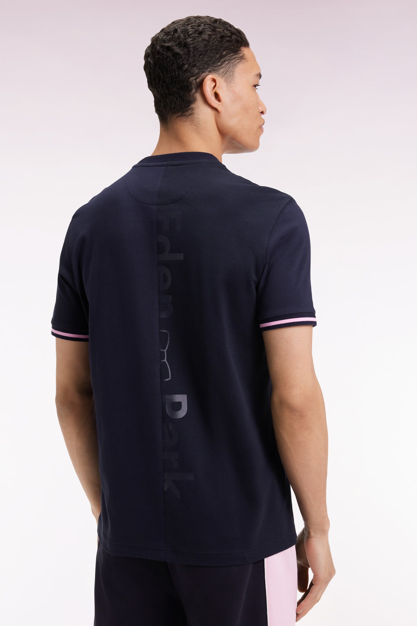 Relaxed fit round-neck T-shirt in navy cotton jersey