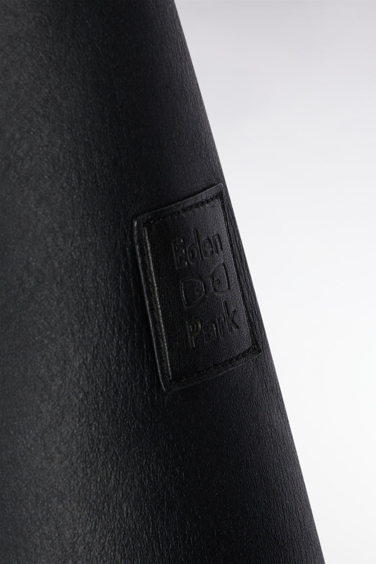 Black woolly jacket with brown collar