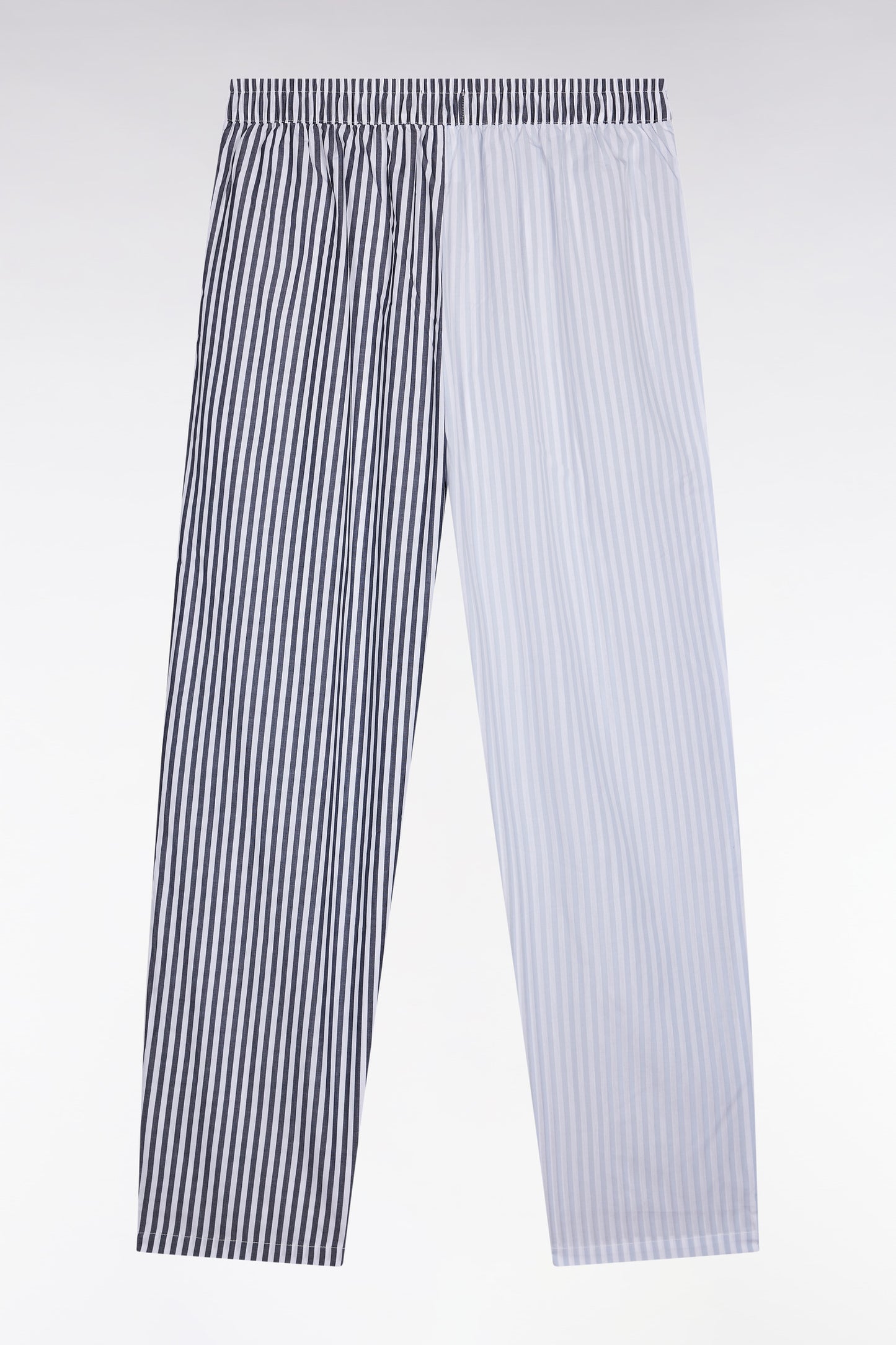 Long striped pyjamas in light blue cotton poplin