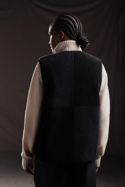 PAP'Atelier reversible cut and sew sleeveless cardigan - Image 3