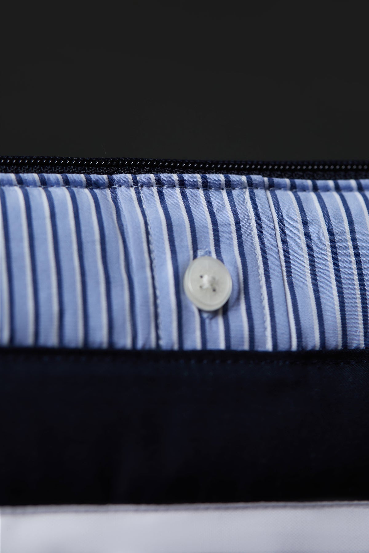 Pochette zippée upcyclée Pap'Atelier ciel en patchwork de coton rayé matelassé