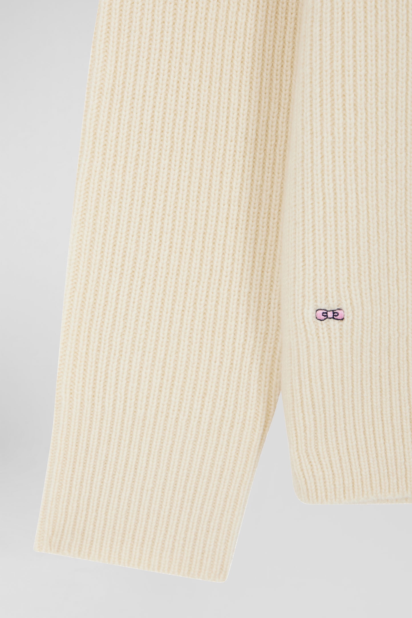 Plain round-neck sweater in beige wool and cashmere, regular fit