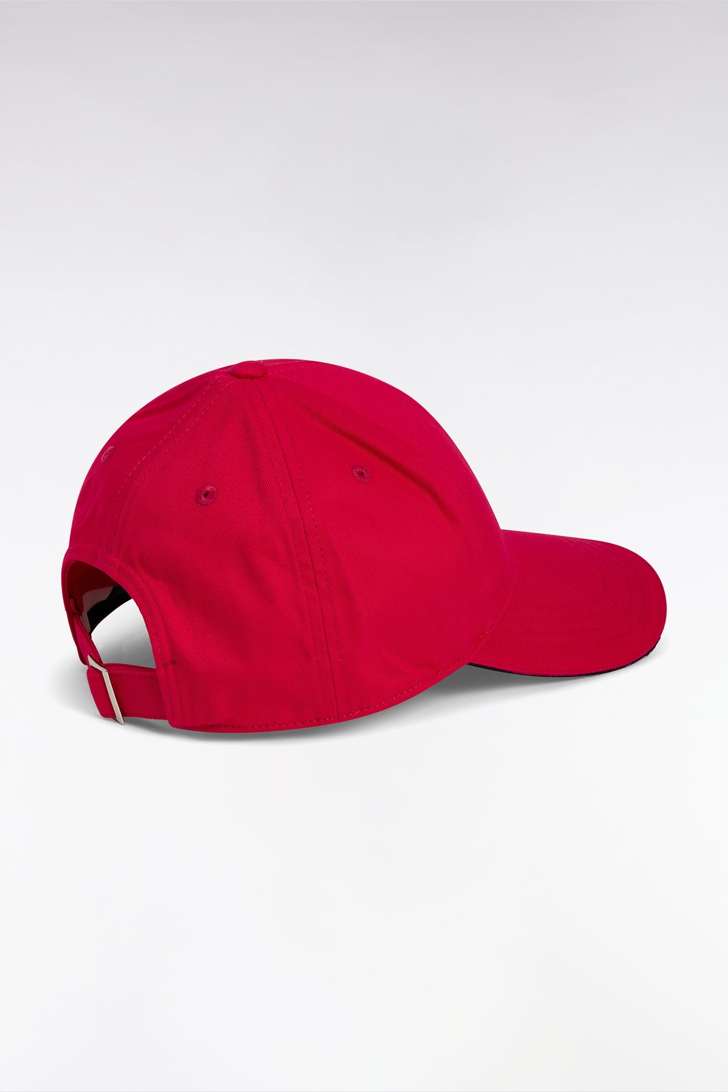 Fuchsia cotton twill cap with piped visor