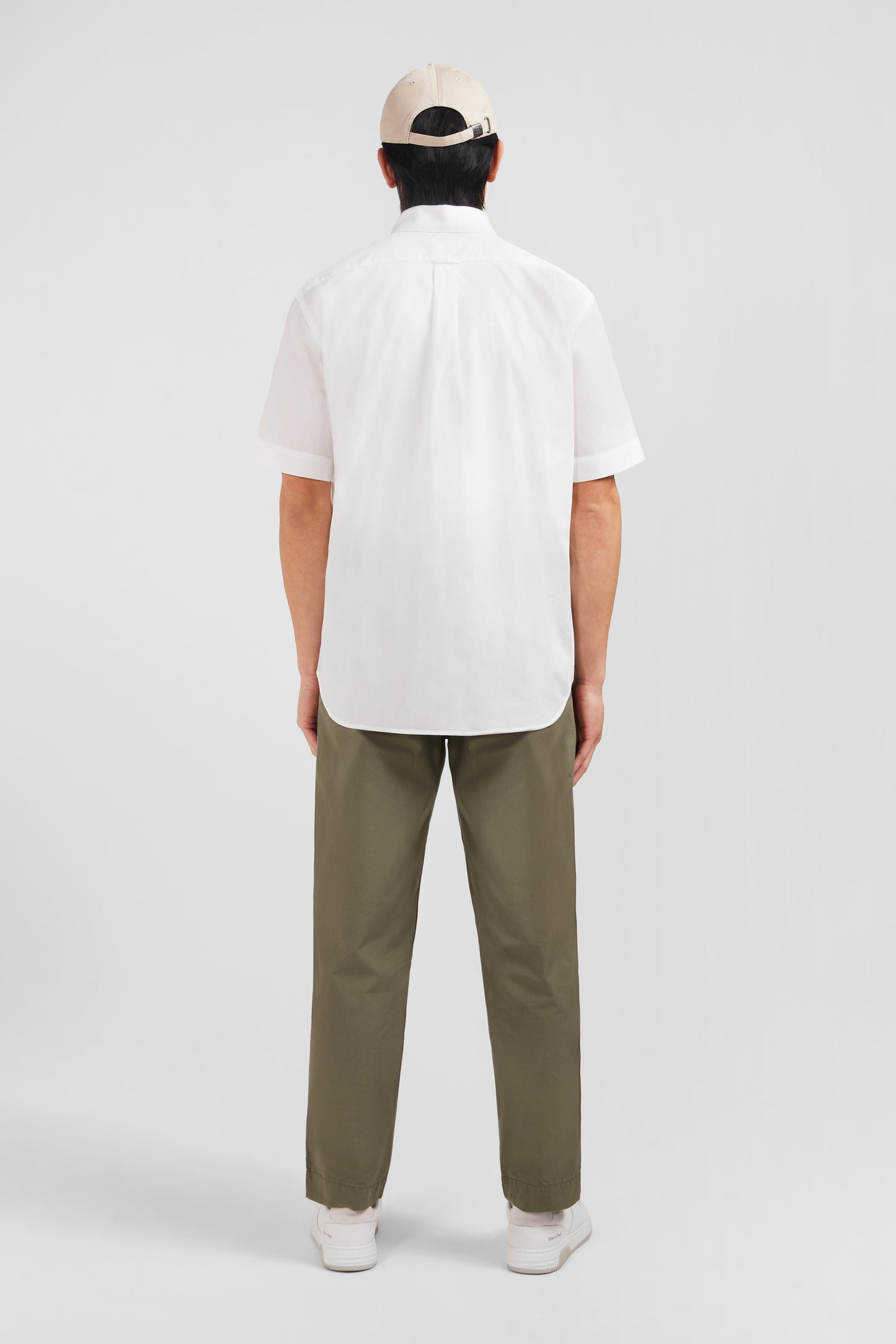 Plain white shirt