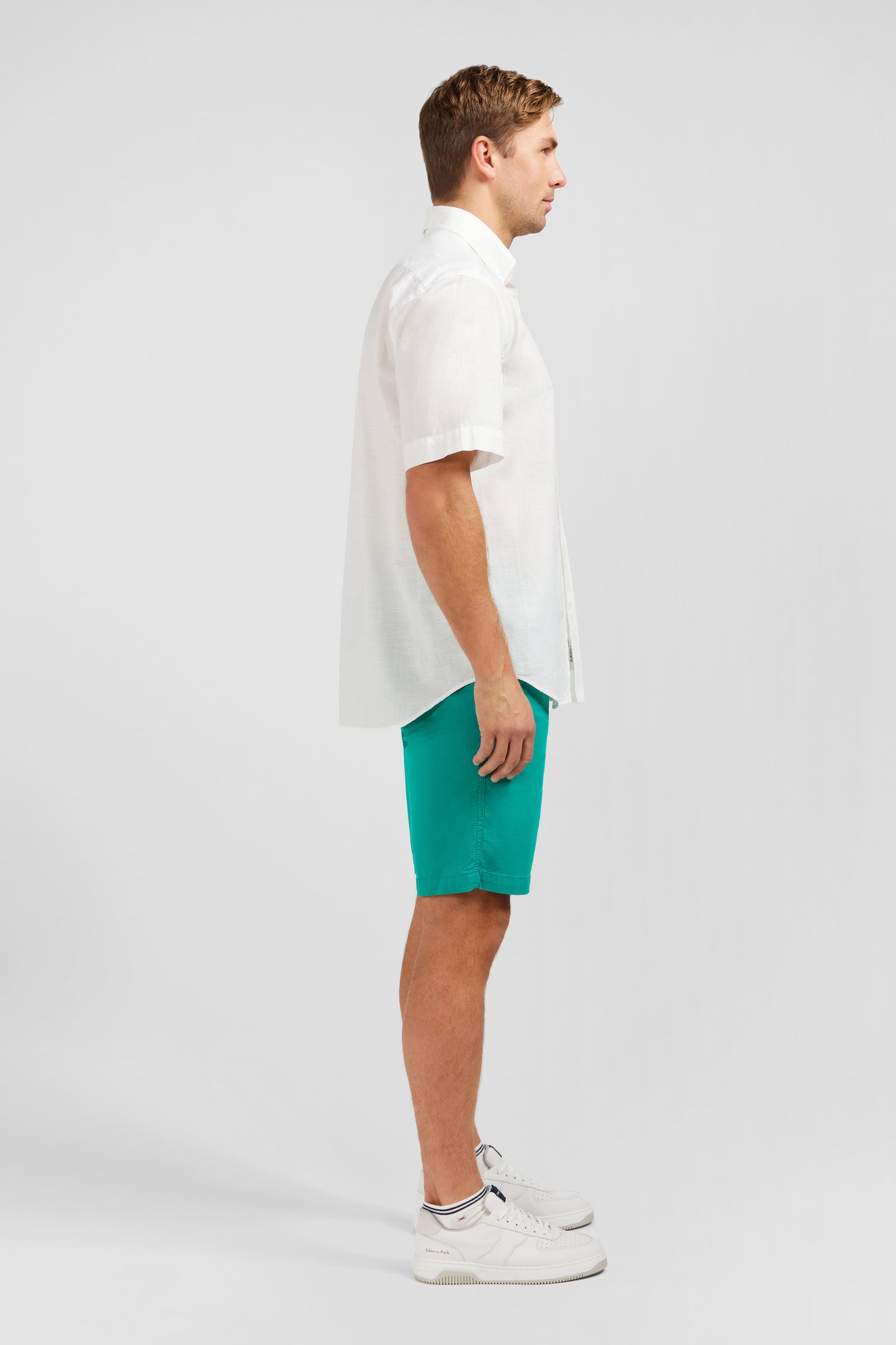 White shirt in cotton dobby