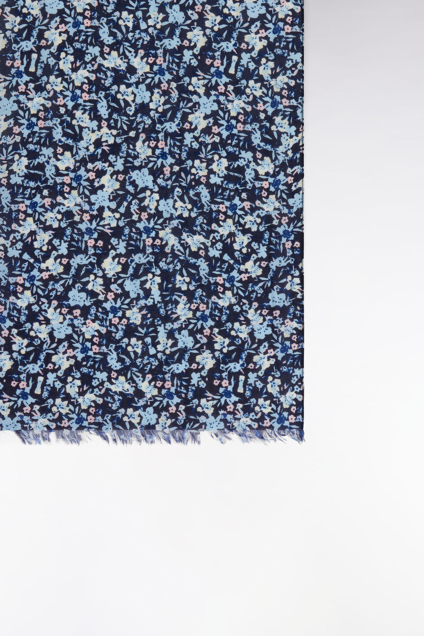Cotton and silk scarf with blue floral print