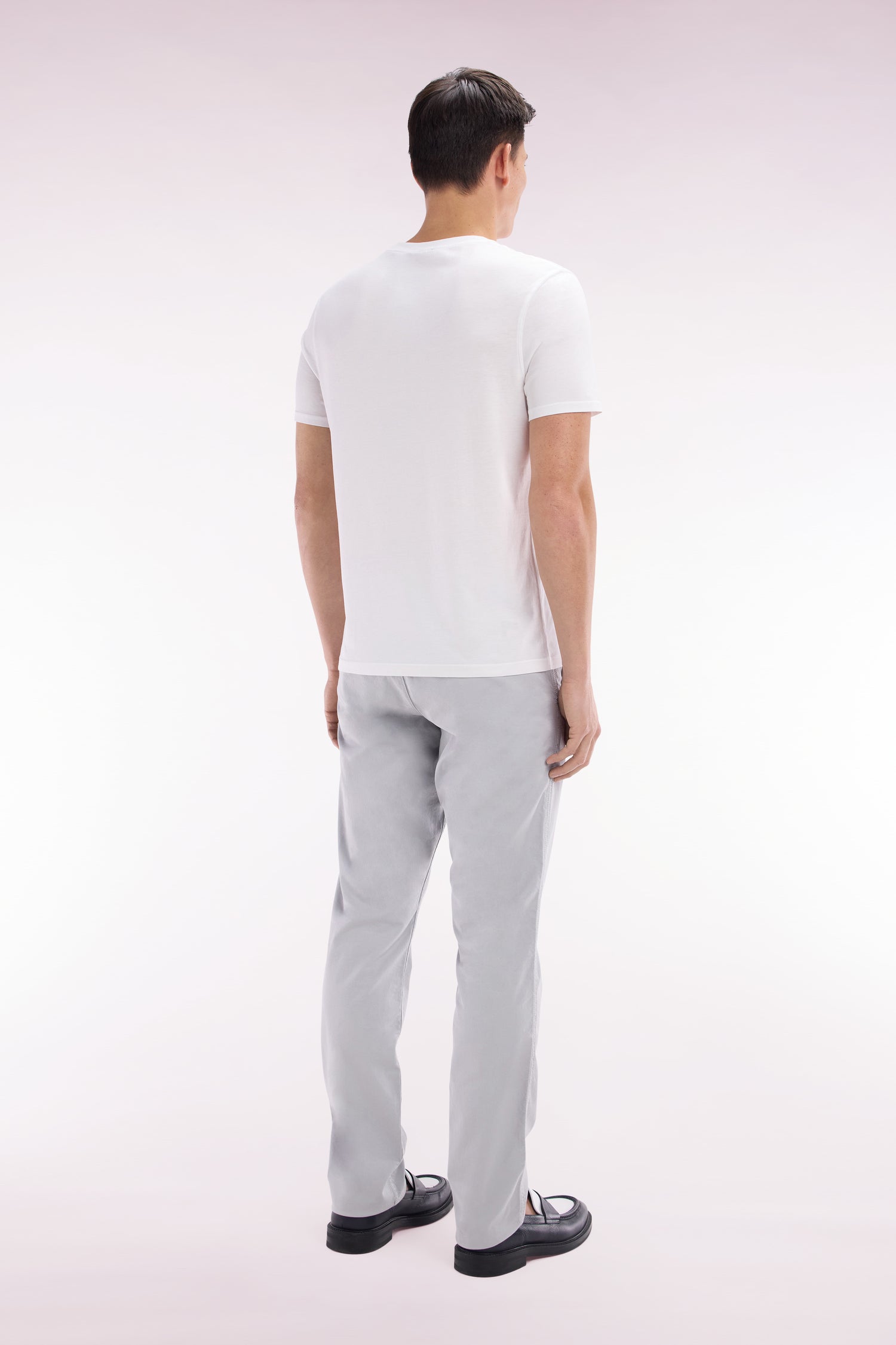 Pantalon chino sans plis en coton stretch gris coupe droite