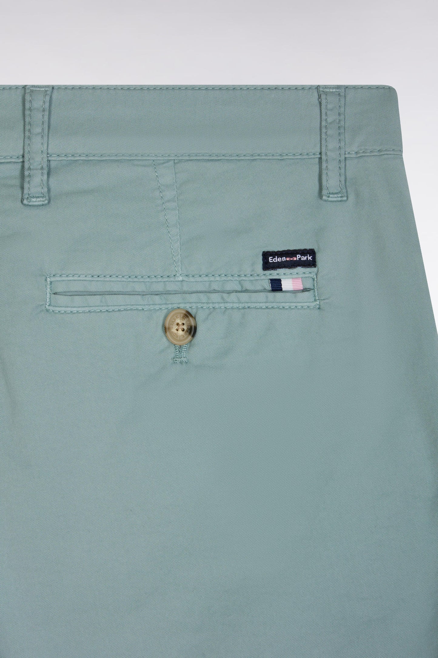 Bermuda chino en coton stretch gris moyen coupe droite