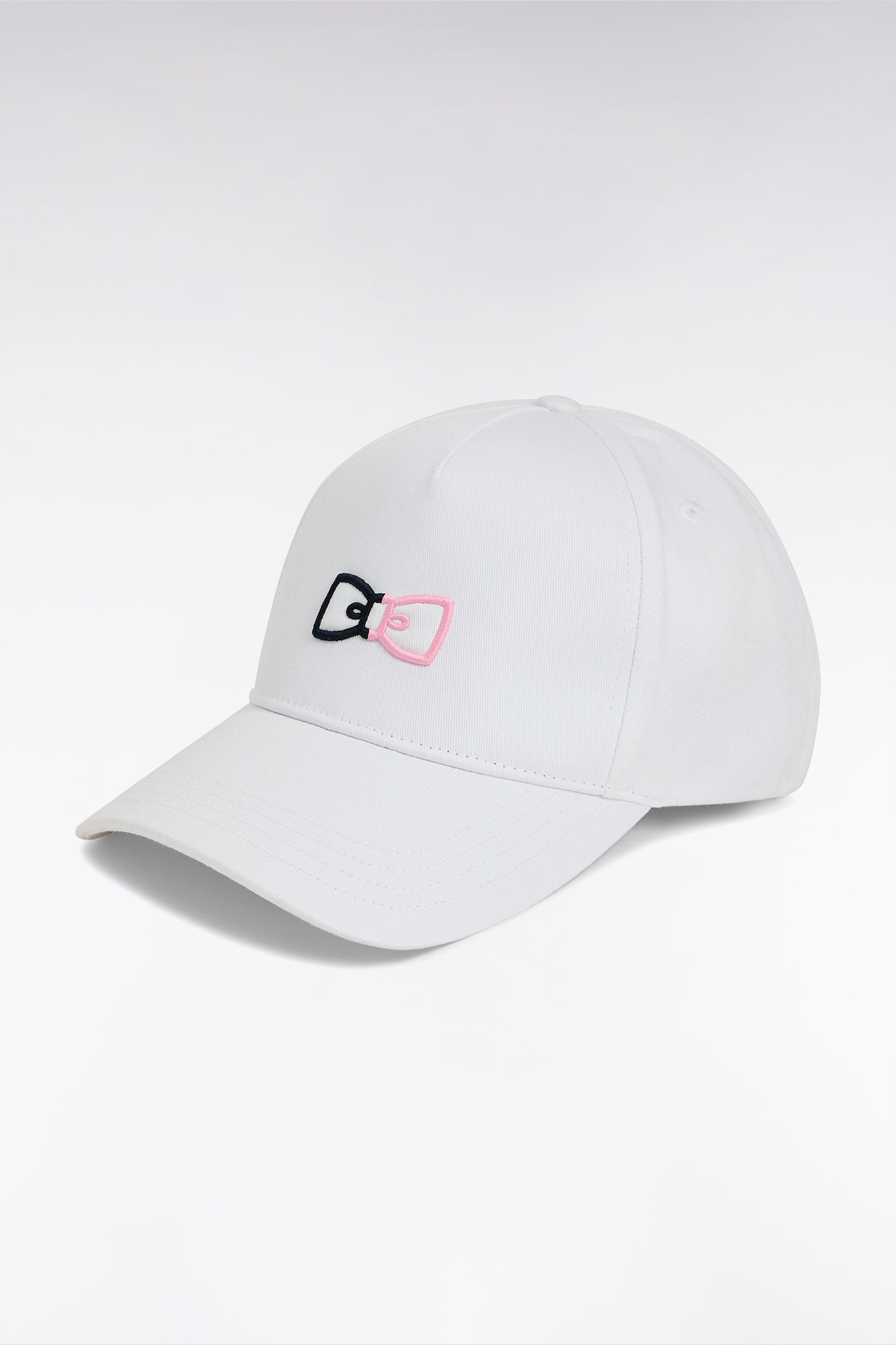 White cotton twill cap with two-tone embroidery