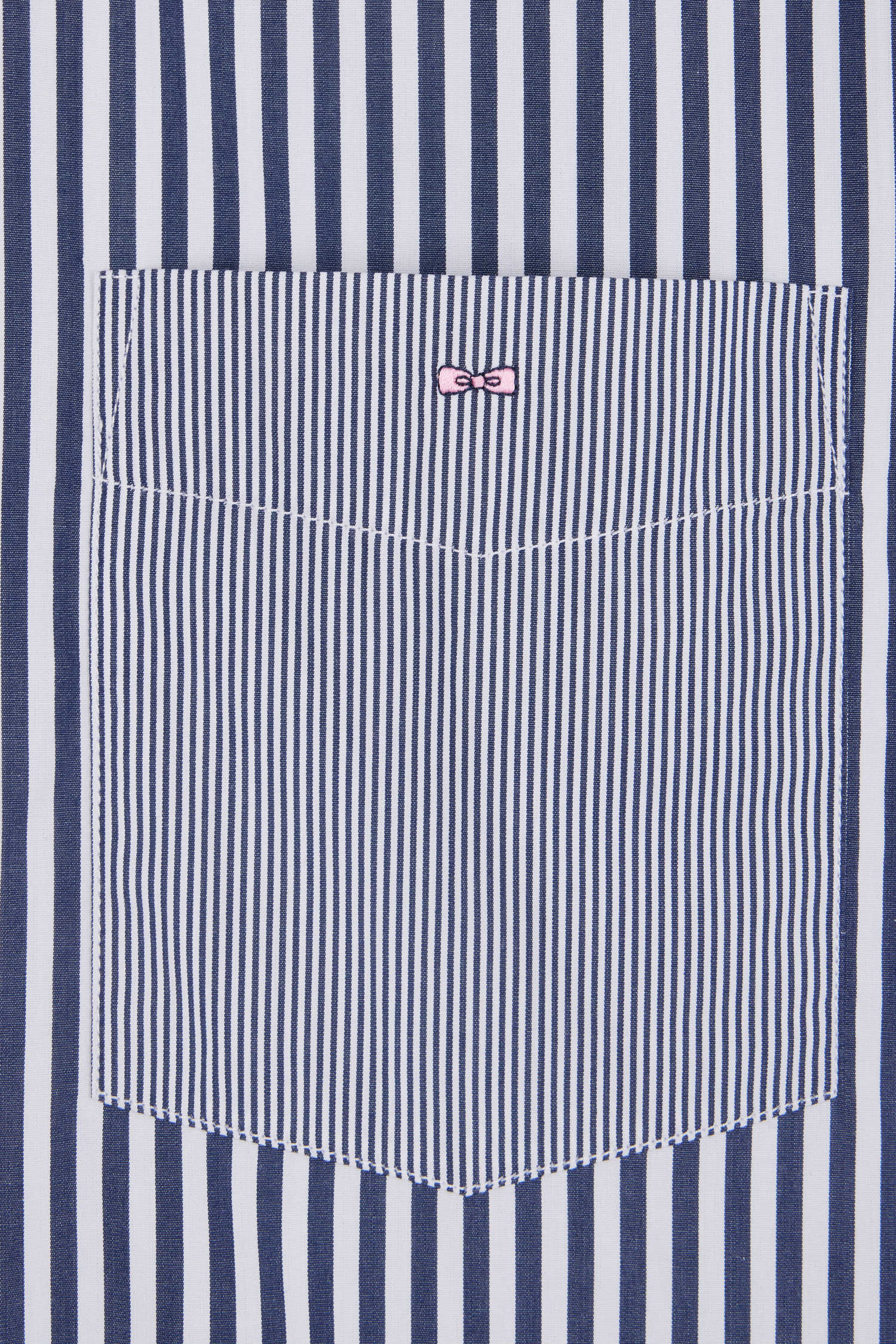 Chemise à manches courtes en popeline de coton rayée bleu foncé coupe droite