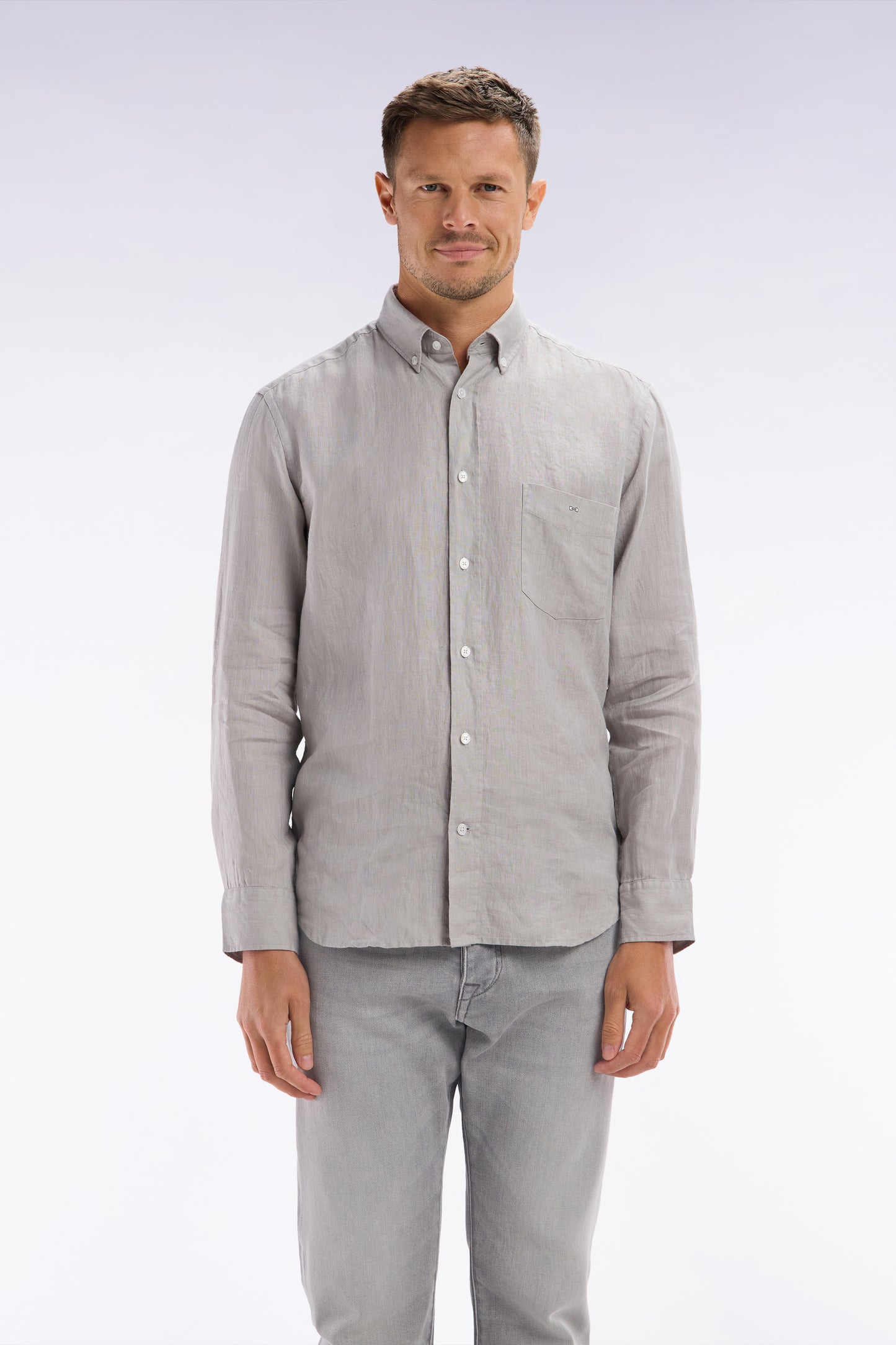 Chemise en lin gris unie coupe droite