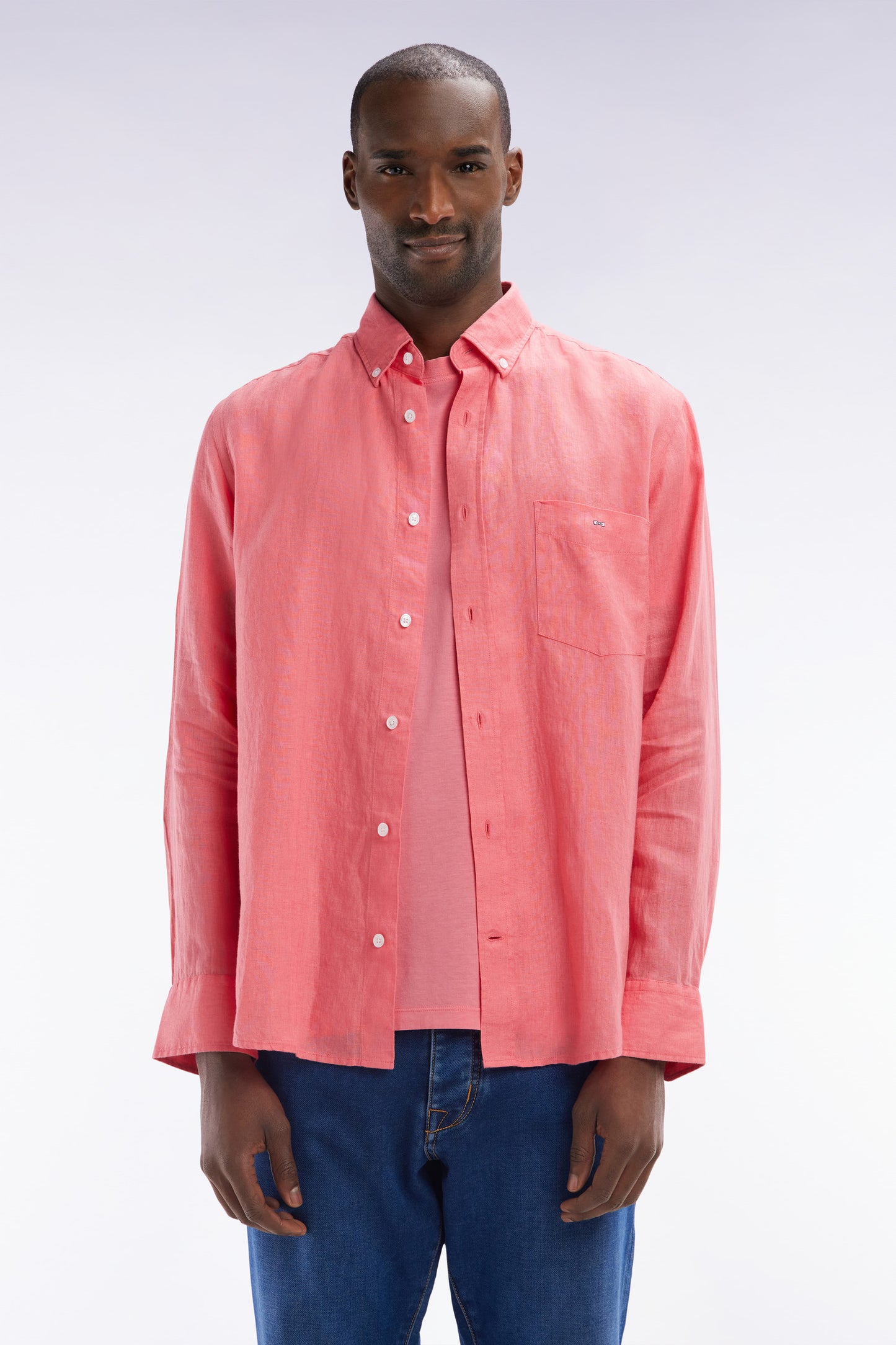 Straight-fit salmon linen shirt