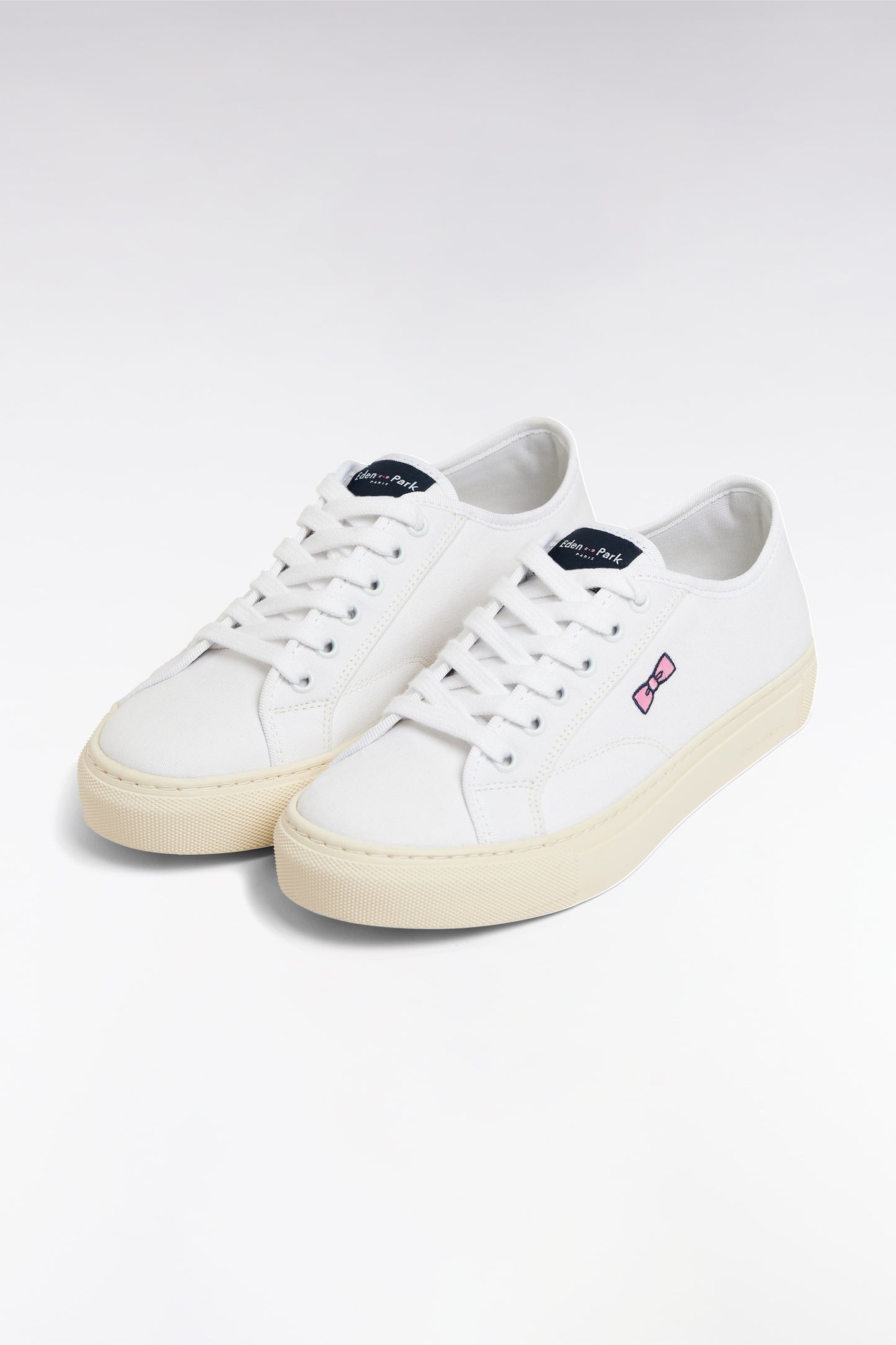 Navy cotton canvas low-top sneakers