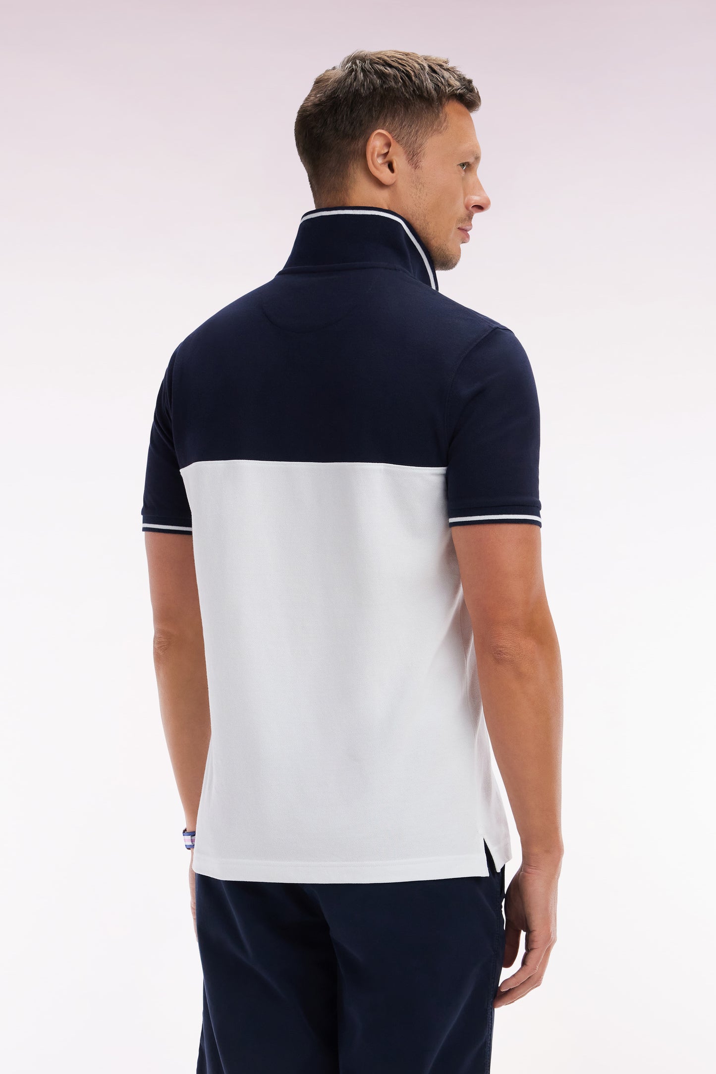 Polo à manches courtes en piqué coton blanc col jacquard coupe droite