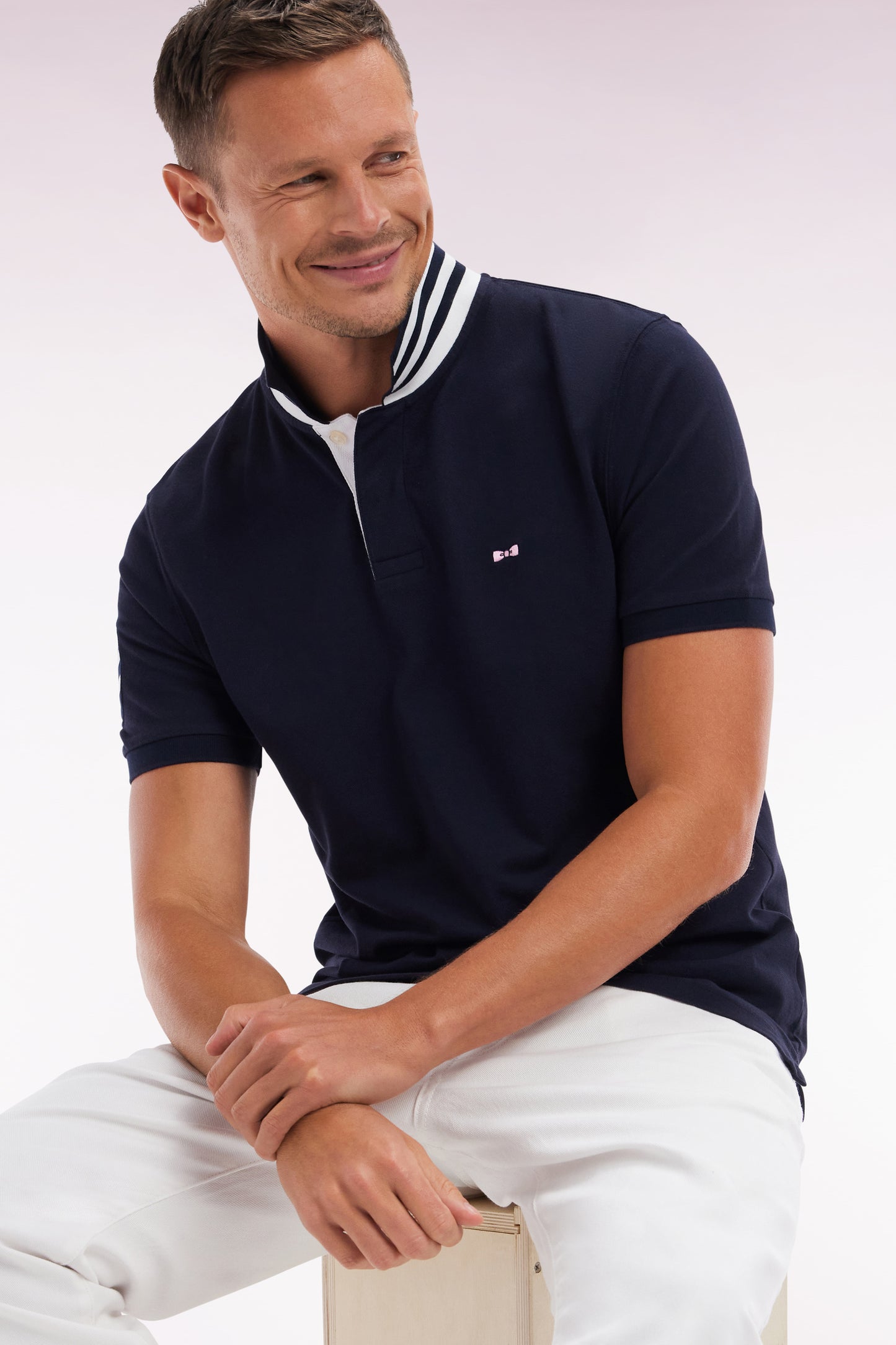Straight-fit short-sleeved polo shirt in navy cotton piqué with 10 sleeves embroidery