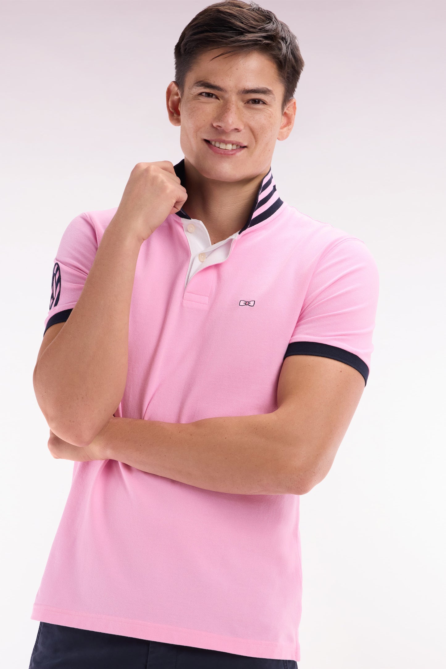 Straight-fit short-sleeved polo shirt in pink cotton piqué with 10 sleeves embroidery